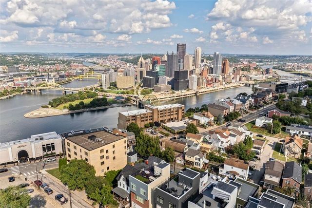 1000 Grandview Ave 405, Mt Washington, PA 15211