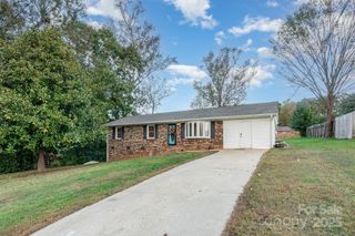 512 Ralphs Boulevard, Gastonia, NC 28052