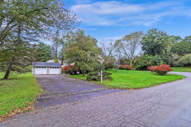 10 Horseshoe Road, Mount Kisco, NY 10549