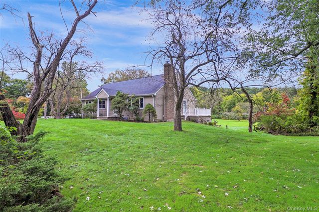 10 Horseshoe Road, Mount Kisco, NY 10549