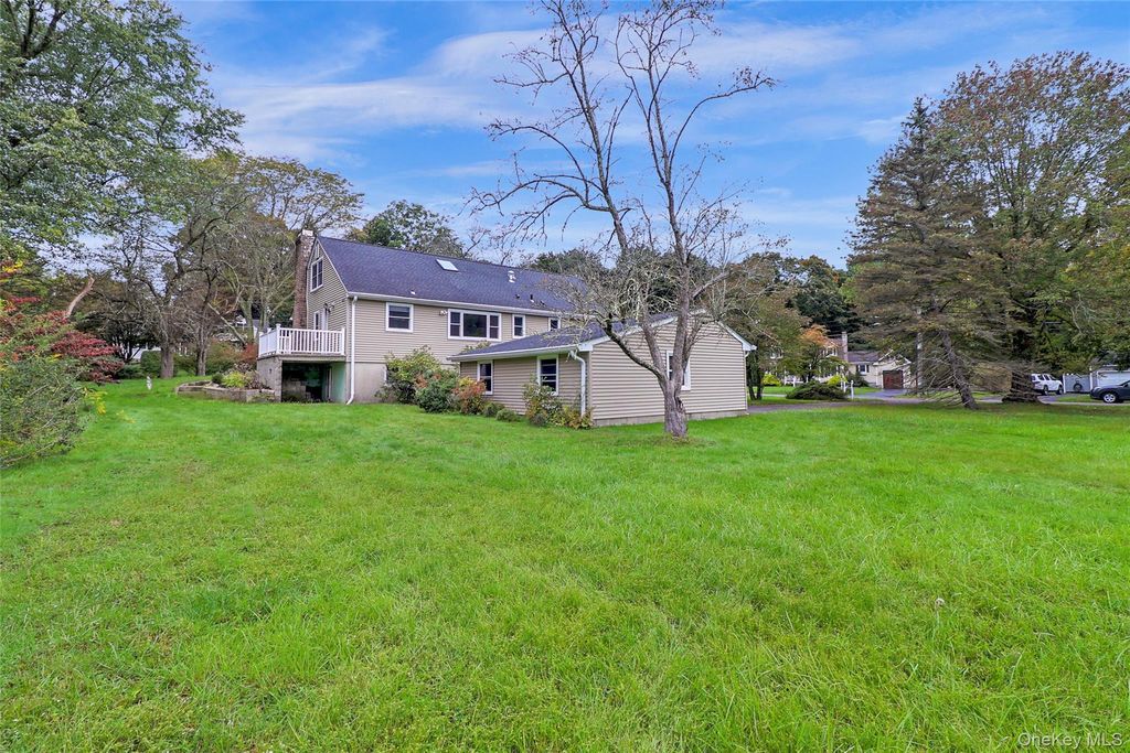 10 Horseshoe Road, Mount Kisco, NY 10549 — photo 3