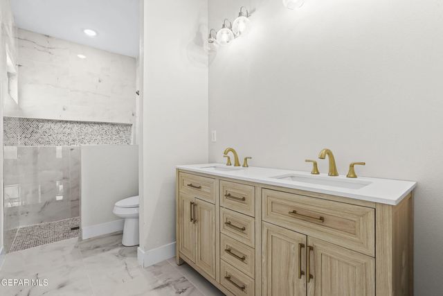 466 Sylvia Court, Socorro, TX 79927