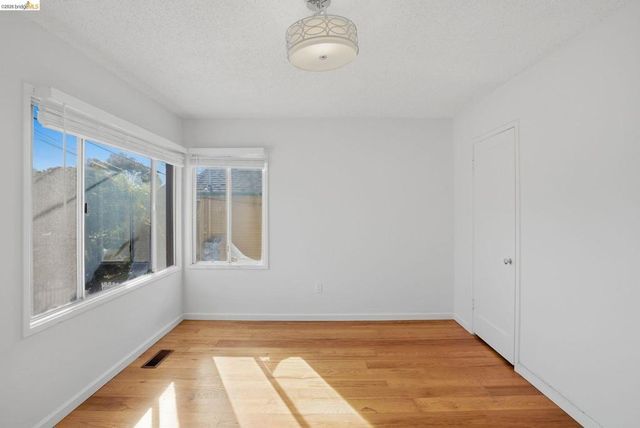 535 Norvell St, El Cerrito, CA 94530