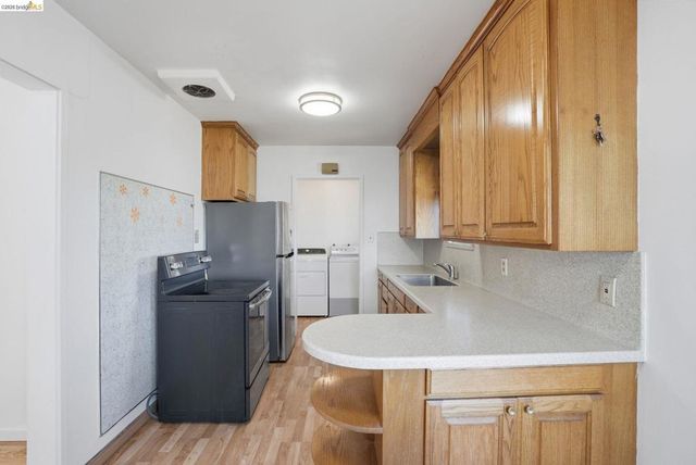 535 Norvell St, El Cerrito, CA 94530