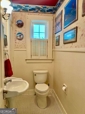 198 Pio Nono Avenue, Macon, GA 31204