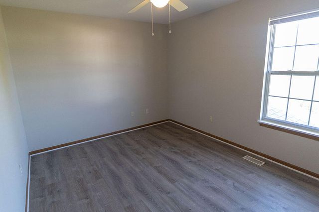 1507 NATIVE DANCER CT, Columbia, MO 65202