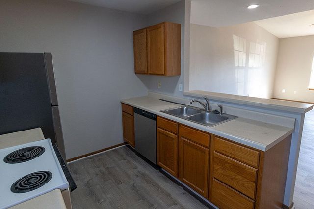 1507 NATIVE DANCER CT, Columbia, MO 65202