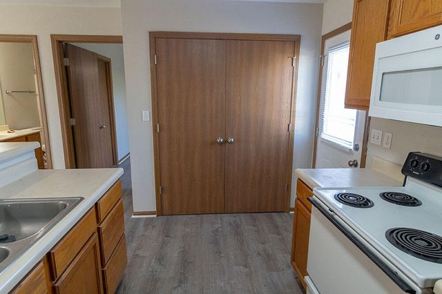 1507 NATIVE DANCER CT, Columbia, MO 65202