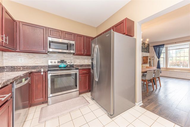 7042 Indian Wells Drive, Ypsilanti, MI 48197