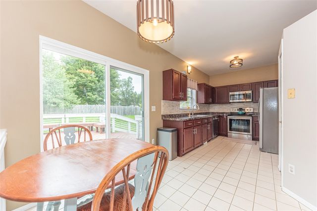 7042 Indian Wells Drive, Ypsilanti, MI 48197