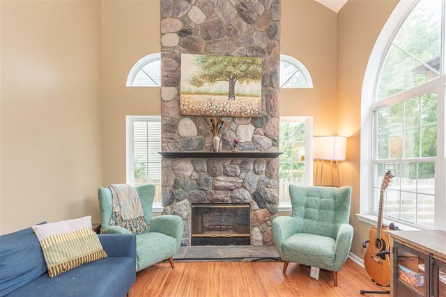 7042 Indian Wells Drive, Ypsilanti, MI 48197
