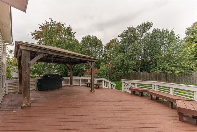 7042 Indian Wells Drive, Ypsilanti, MI 48197