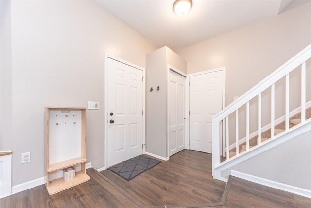 7042 Indian Wells Drive, Ypsilanti, MI 48197