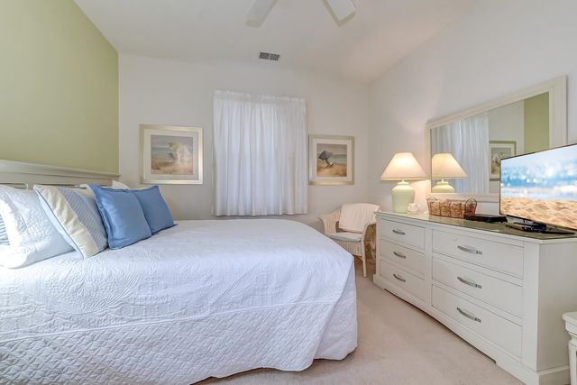 601 Hillside Dr N Apt 3733, North Myrtle Beach, SC 29582