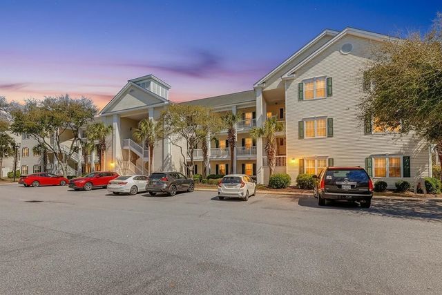 601 Hillside Dr N Apt 3733, North Myrtle Beach, SC 29582