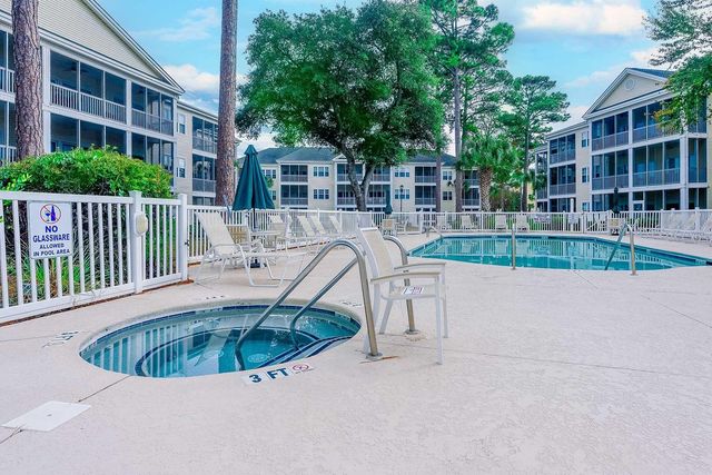601 Hillside Dr N Apt 3733, North Myrtle Beach, SC 29582
