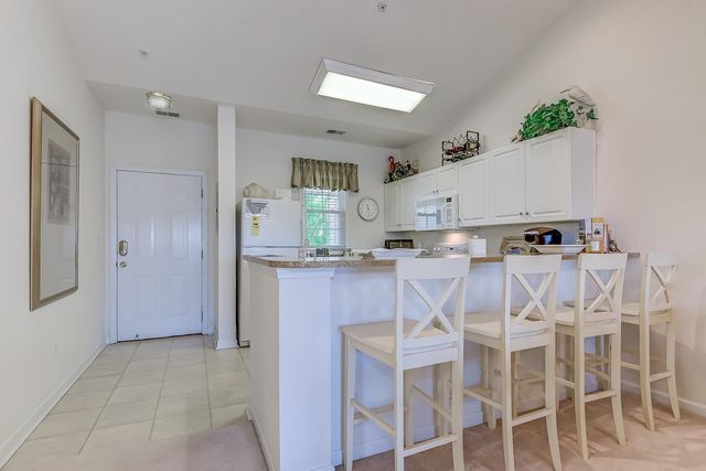 601 Hillside Dr N Apt 3733, North Myrtle Beach, SC 29582