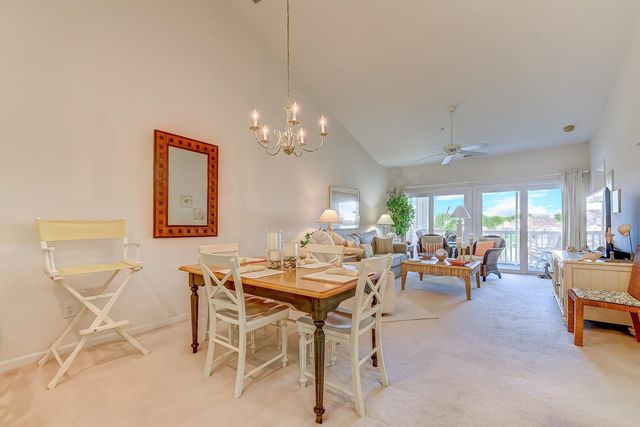 601 Hillside Dr N Apt 3733, North Myrtle Beach, SC 29582