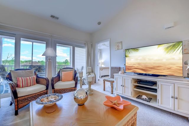 601 Hillside Dr N Apt 3733, North Myrtle Beach, SC 29582