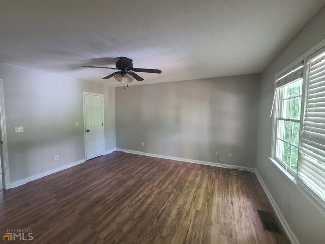 127 Welcome Wood Drive, Newnan, GA 30263