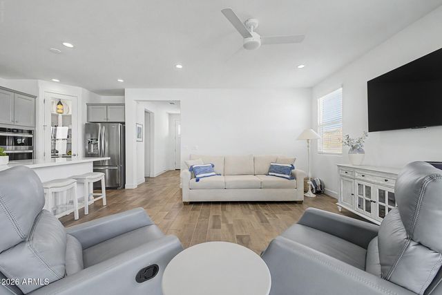 17440 W AUBURN Street, Surprise, AZ 85388