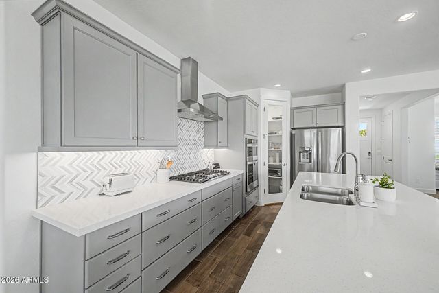 17440 W AUBURN Street, Surprise, AZ 85388