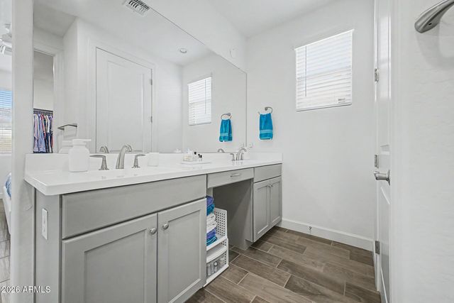 17440 W AUBURN Street, Surprise, AZ 85388
