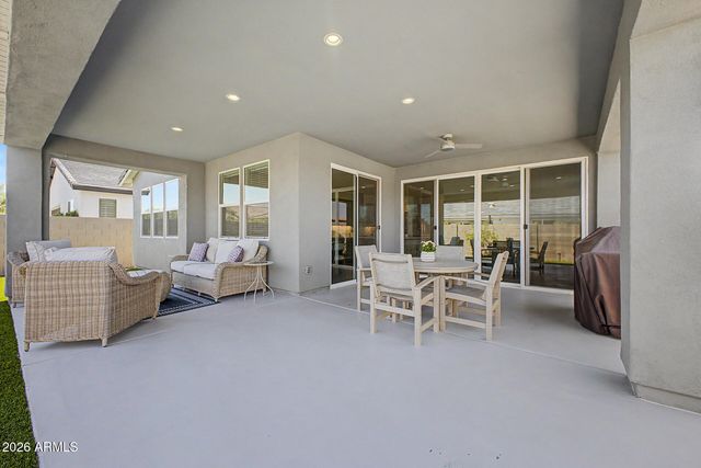17440 W AUBURN Street, Surprise, AZ 85388