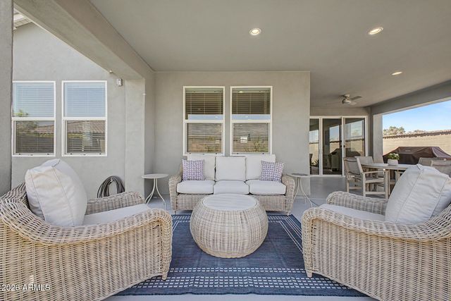 17440 W AUBURN Street, Surprise, AZ 85388