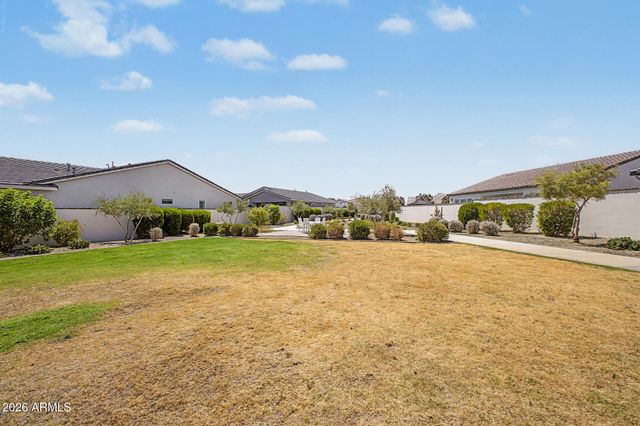 17440 W AUBURN Street, Surprise, AZ 85388