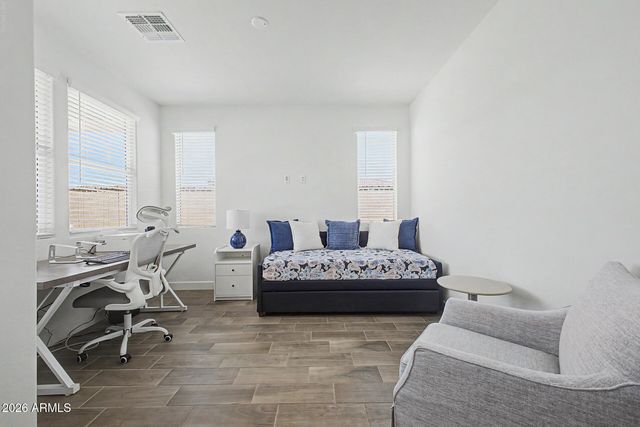 17440 W AUBURN Street, Surprise, AZ 85388