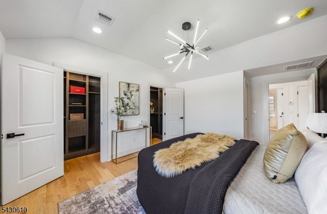 2 29Th St, Fair Lawn Boro, NJ 07410