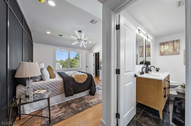 2 29Th St, Fair Lawn Boro, NJ 07410