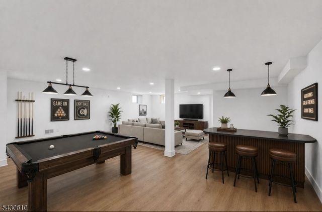 2 29Th St, Fair Lawn Boro, NJ 07410