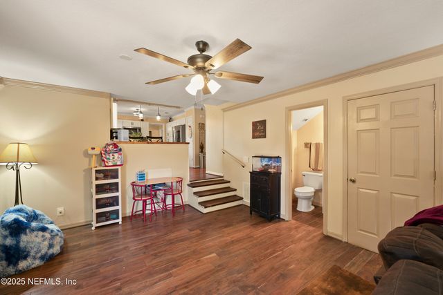 3511 HERMITAGE Road E, Jacksonville, FL 32277