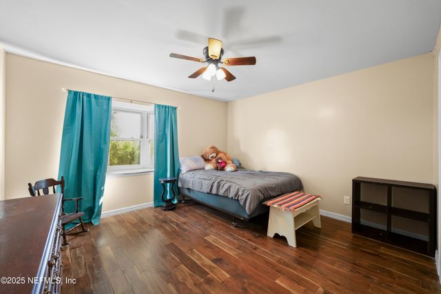 3511 HERMITAGE Road E, Jacksonville, FL 32277