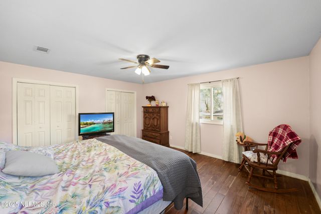 3511 HERMITAGE Road E, Jacksonville, FL 32277