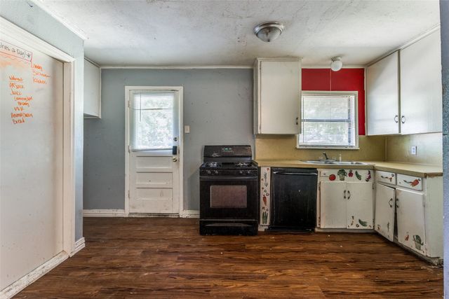 1540 Murray Drive, Dallas, TX 75042