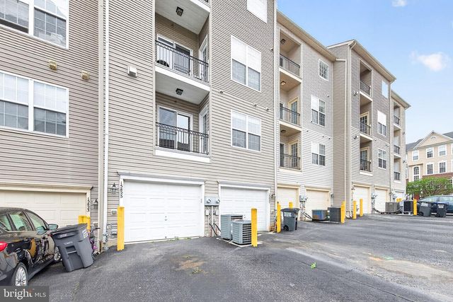 15825 JOHN DISKIN CIR, Woodbridge, VA 22191