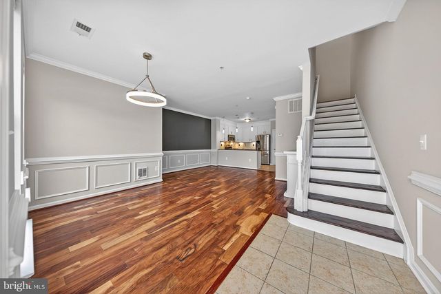 15825 JOHN DISKIN CIR, Woodbridge, VA 22191