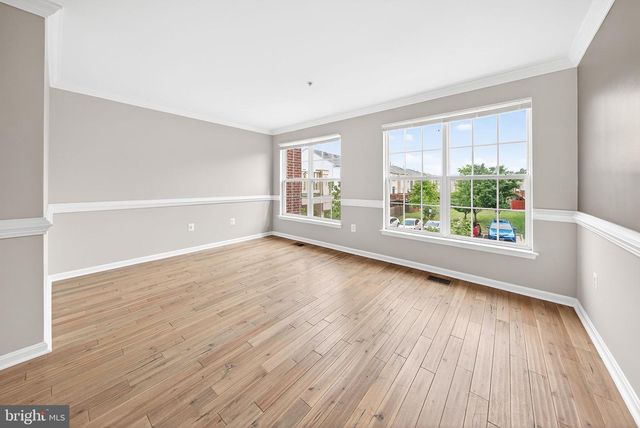 15825 JOHN DISKIN CIR, Woodbridge, VA 22191
