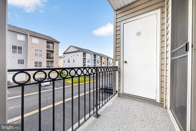 15825 JOHN DISKIN CIR, Woodbridge, VA 22191