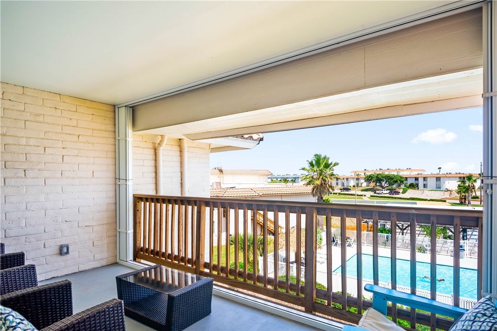 1421 S 11th St 204, Port Aransas, TX 78373 — photo 4