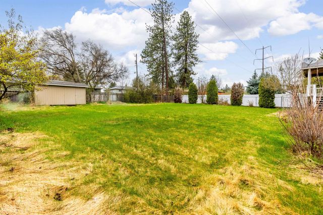 13315 N Emilee Ct, Spokane, WA 99021