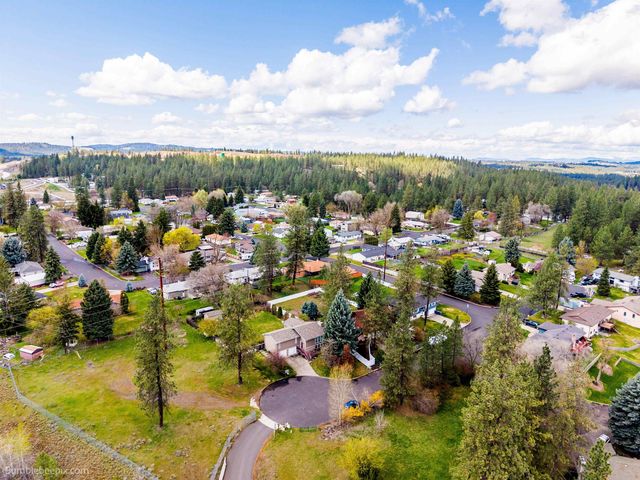 13315 N Emilee Ct, Spokane, WA 99021