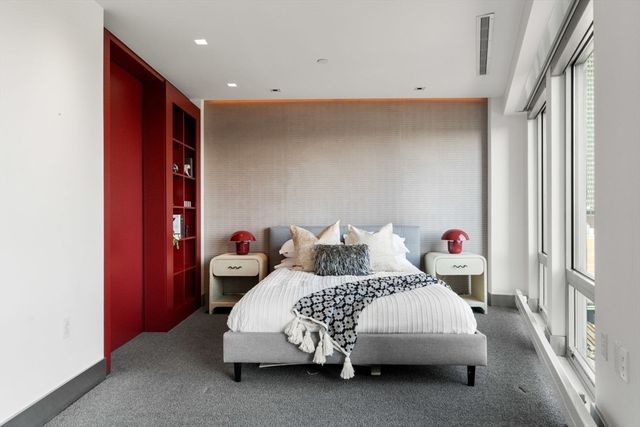 360 Newbury Street 805, Boston, MA 02115