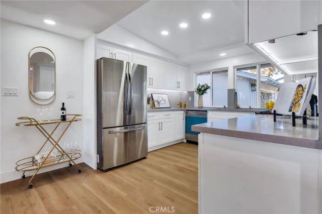 26700 Indian Peak Rd, Rancho Palos Verdes, CA 90275