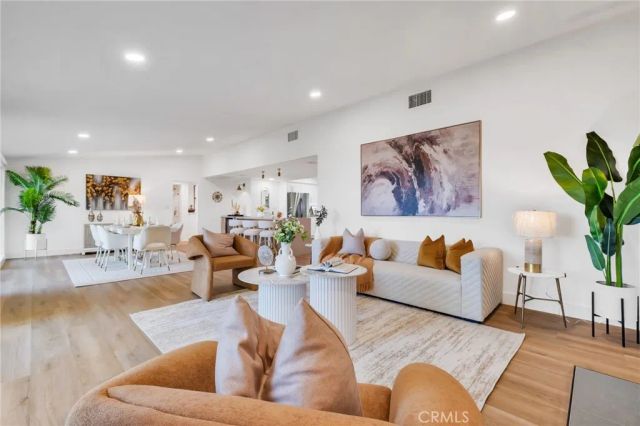 26700 Indian Peak Rd, Rancho Palos Verdes, CA 90275