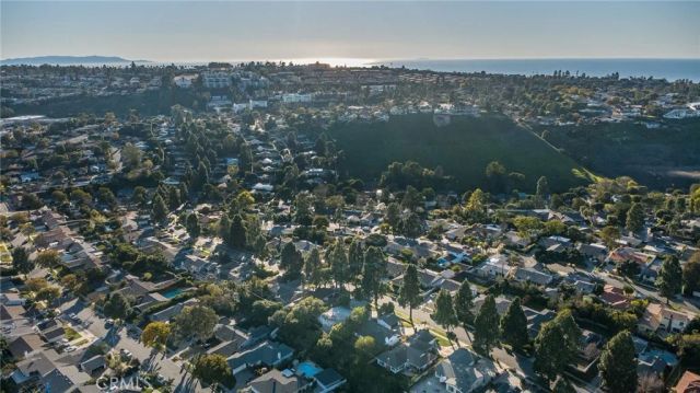 26700 Indian Peak Rd, Rancho Palos Verdes, CA 90275