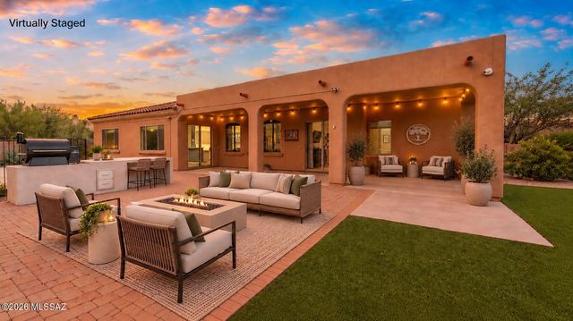 10528 S Coyote Melon Loop, Vail, AZ 85641